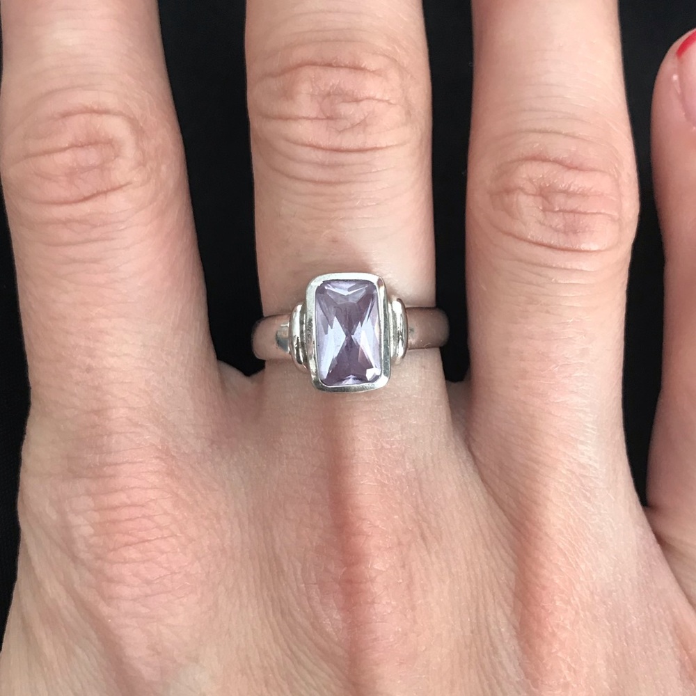 925 Sterling Silver with Amethyst Stone